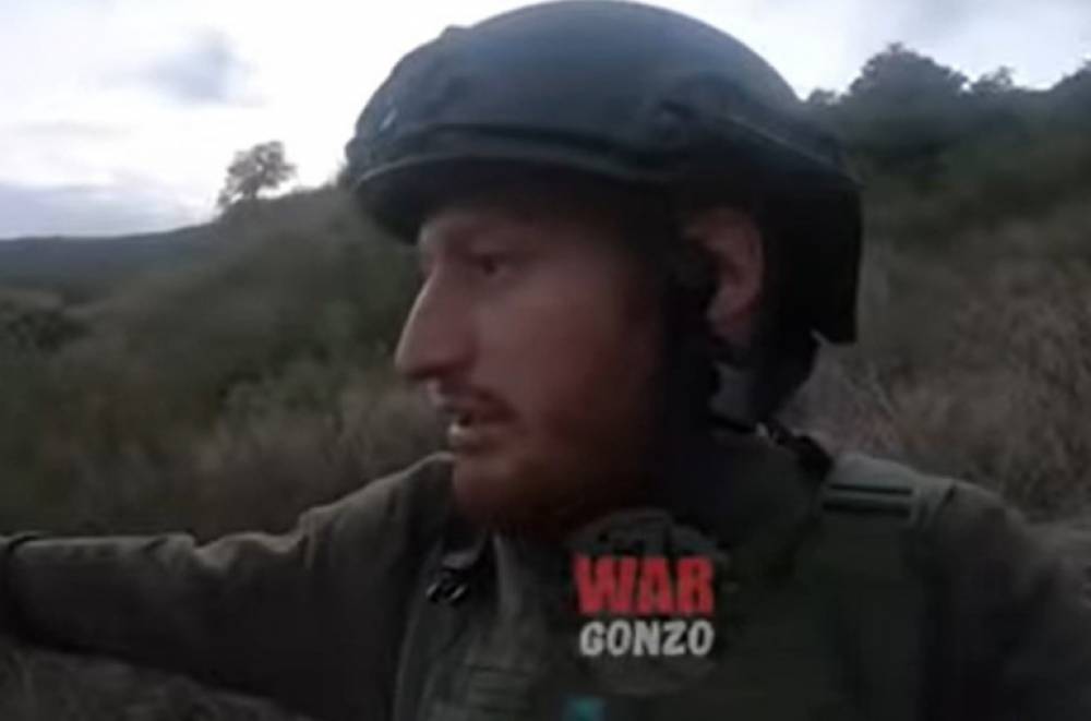Ռուս զինթղթակիցն Արցախում հայտնաբերել է ՊԲ-ի կողմից խոցված ադրբեջանական ինքնաթիռի մնացորդները (տեսանյութ)