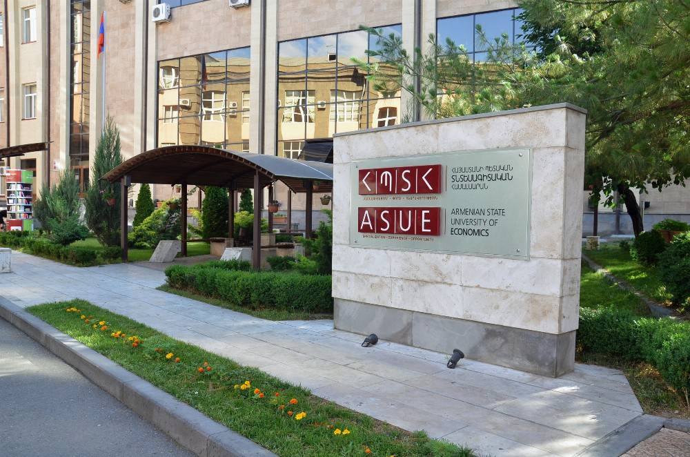 Ուսանողը ջերմել է՝ տուն են ուղարկել. Տնտեսագիտական համալսարանում կորոնավիրուսի դեպք է հաստատվել