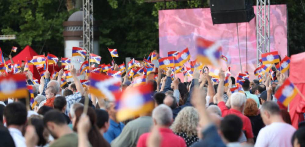 Բոլորի «դրոշն» այսօր Արցախն է. «Փաստ»