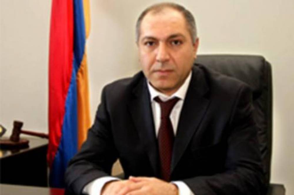 Ով է ցուցարարին կալանավորած իշխանության սրտի դատավորը և ինչ ունեցվածք ունի. «Ժողովուրդ»