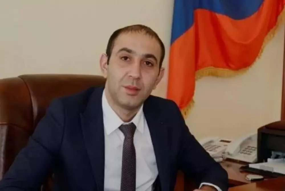 4-տառանոց բառի մեջ 7 սխալ է անում․ ով է ՏԿԵ նախարարի տեղակալը․ «Ժողովուրդ»