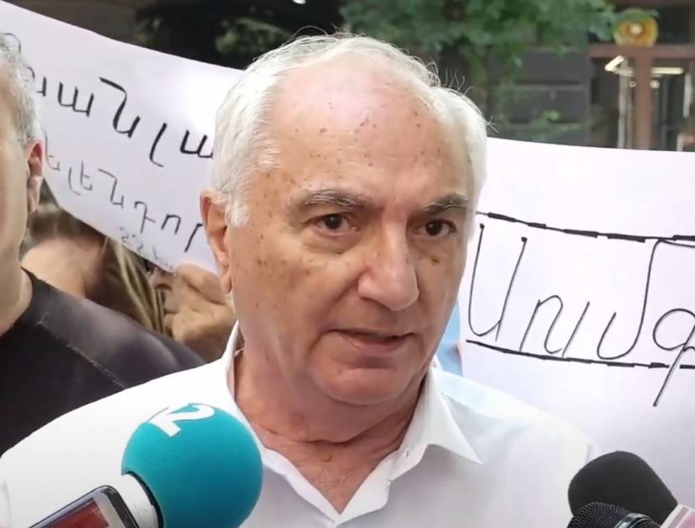 Թշնամին պիտի իմանա, որ ուժեղ ենք և ի վիճակի ենք համարժեք պատասխան տալու, միայն սա կբերի խաղաղություն