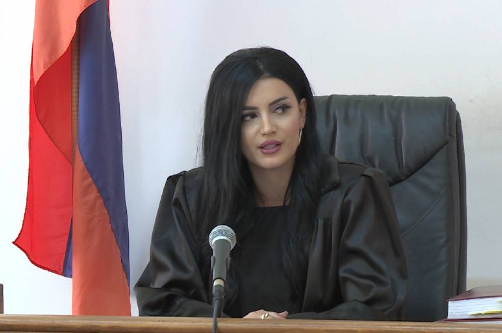 Հրայր Թովմասյանի գործով դատավոր Տաթևիկ Գրիգորյանը մերձավորներին ամիսներ առաջ է հայտնել իր վերաքննիչ դատարան գնալու մասին՝ իմանալով, որ ցուցակում իրենից առաջ դատավոր կա՝ Արման Հովհաննիսյանը