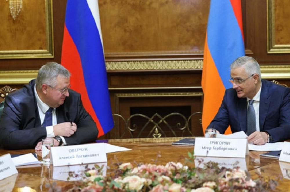 Մհեր Գրիգորյանը և Ալեքսեյ Օվերչուկը քննարկել են Հայաստան-Ռուսաստան երկկողմ համագործակցության առանցքային հարցեր