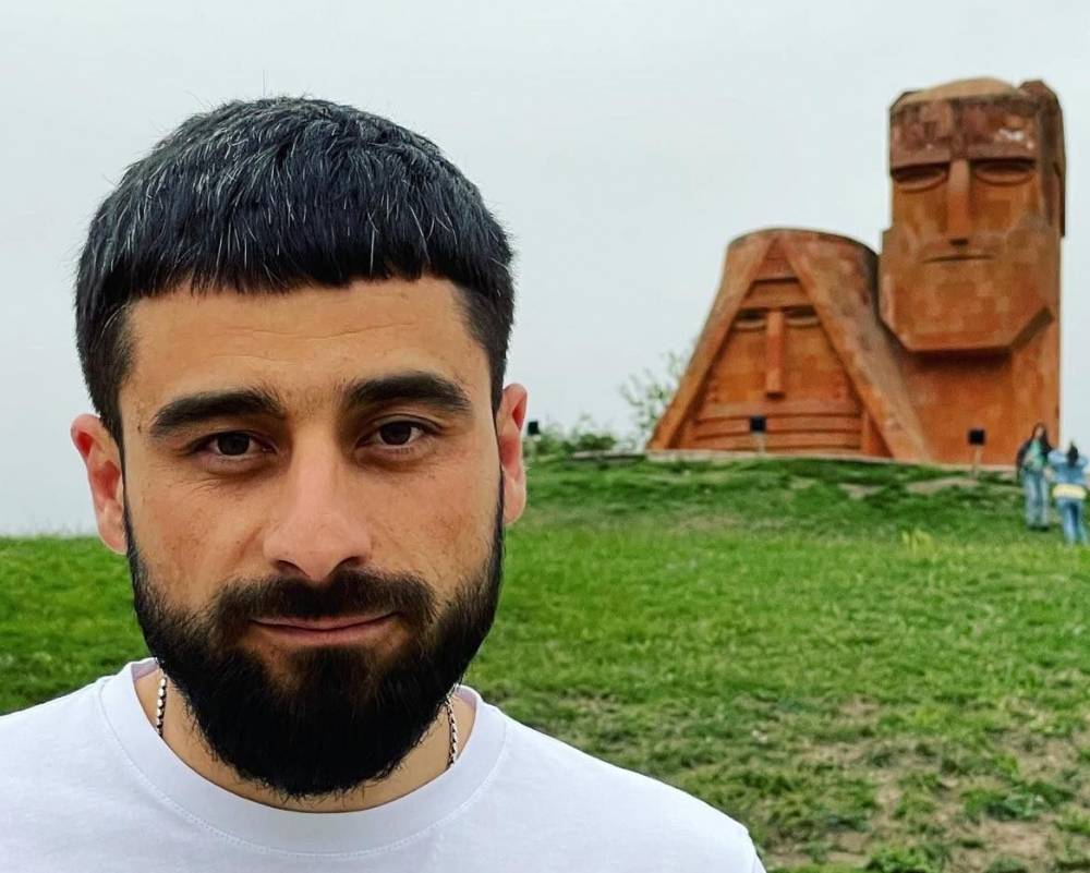 «Լաց մի ինիլ». արցախցի երգիչ Լյոկան նոր երգ ու տեսահոլովակ է ներկայացրել