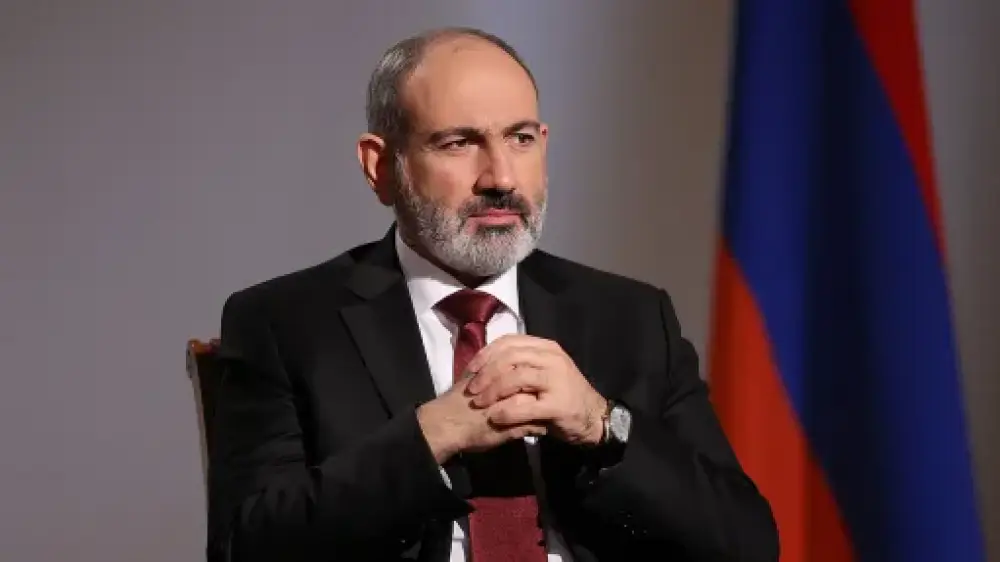 Մենք ժողովրդին պարտադրել ենք ապրել «պատմական ցիկլի» մեջ, և հենց սրա համար ես ներողություն եմ խնդրում