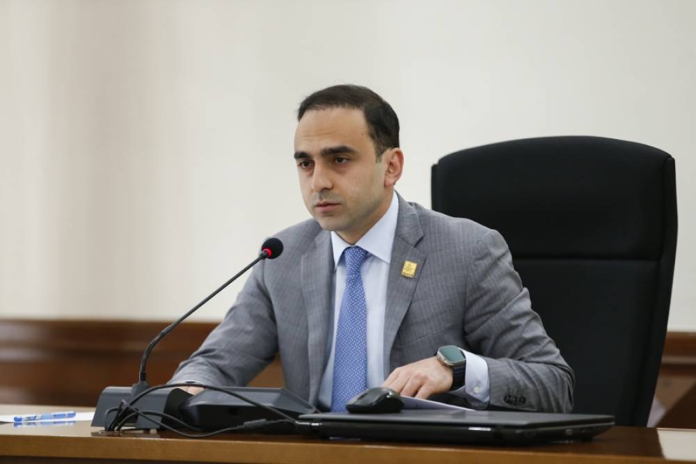 Գործակարգավարական խորհրդակցություն՝ Երևանի քաղաքապետարանում՝ ուղիղ