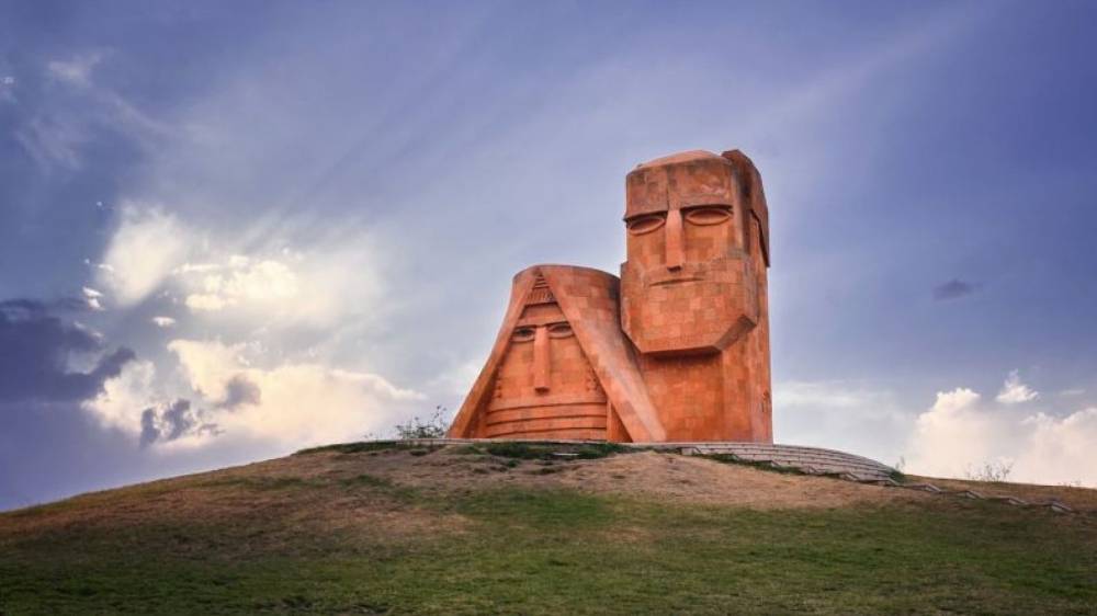 Արցախը լուծարված չէ, նրանց նպատակն է Արցախի անկումը բարդել Արցախի իշխանության, ի դեմս Սամվել Շահրամանյանի վրա. Ռոման Երիցյան