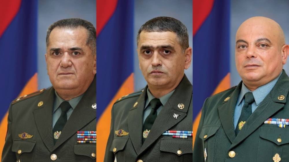 Գարիկ Մովսեսյանին, Հովհաննես Վարդանյանին ու Սամվել Մինասյանին գեներալ-մայորի զինվորական կոչումներ են շնորհվել
