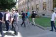 Հիմա. Լարված իրավիճակ Հրապարակում. քաղաքապետարանի աշխատակիցները քանդման աշխատանք են անում.ՈՒՂԻՂ