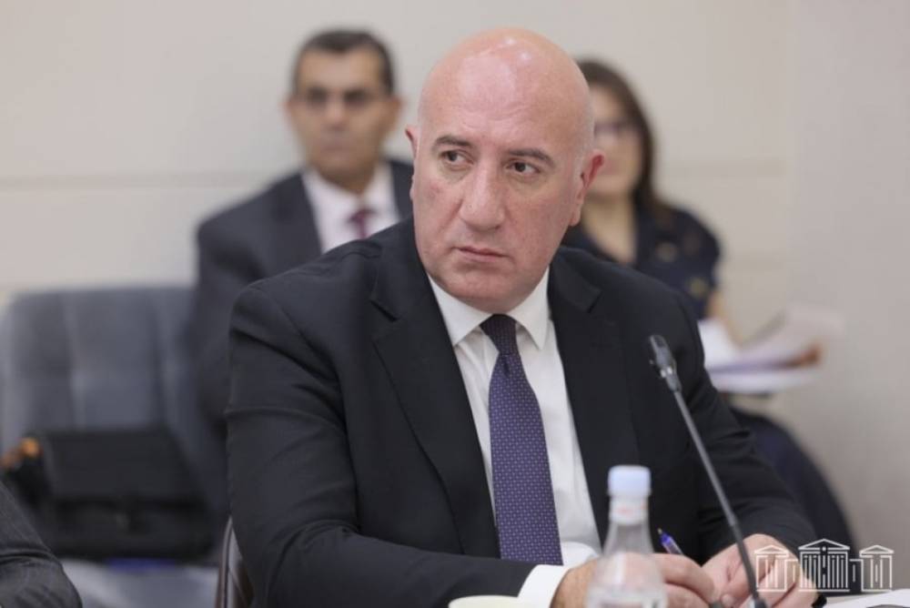 Անցյալում վարժական հավաքները հաճախ ձևական բնույթ էին կրում, բայց այսօր դրանք իրականացվում են ըստ բովանդակության և նշանակության. Պաշտպանության փոխնախարար