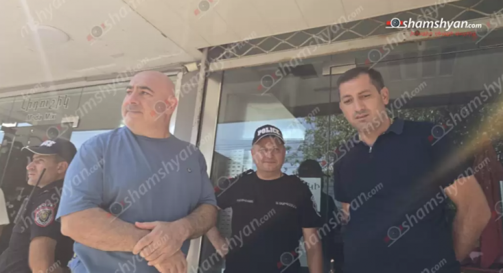 Աբովյան քաղաքում գործող սննդի կետերից մեկում հայտնաբերվել են հարազատ եղբայրների մարմինները