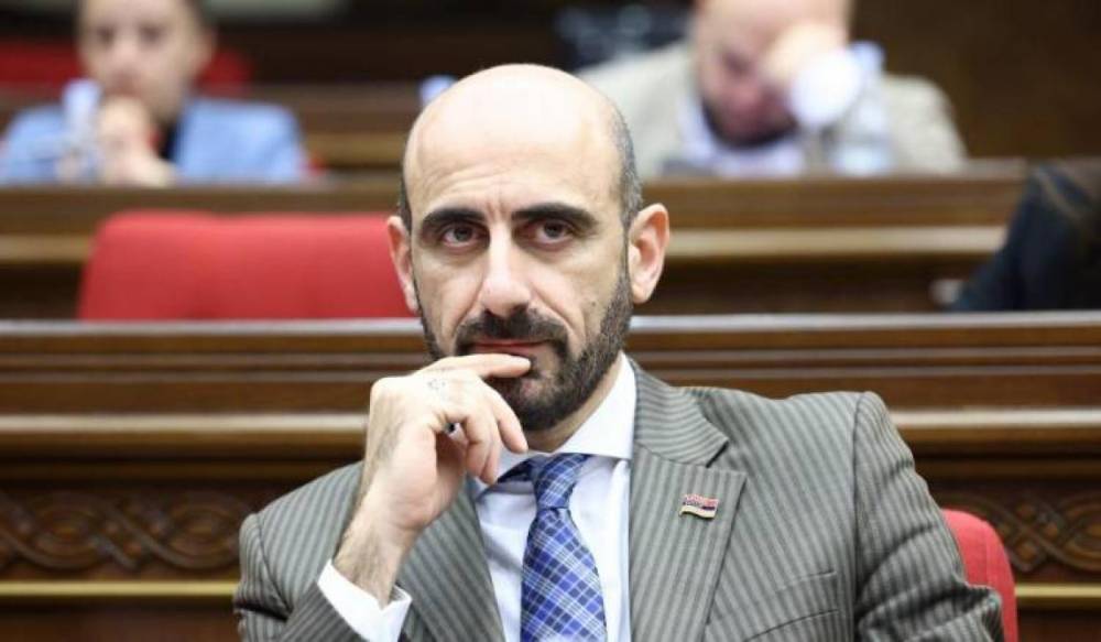 Ջինսով գնացել է քննության՝ կտրել են․ «Հրապարակ»