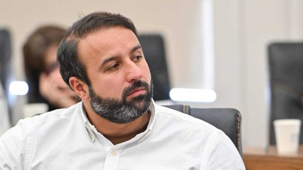 Հայկ Սարգսյանի հարցը՝ վերեւներում․ «Հրապարակ»