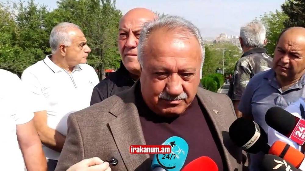Սասուն Միքայելյանի սկանդալային հայտարարութունը.ԵԿՄ նախագահը հունից դուրս եկավ
