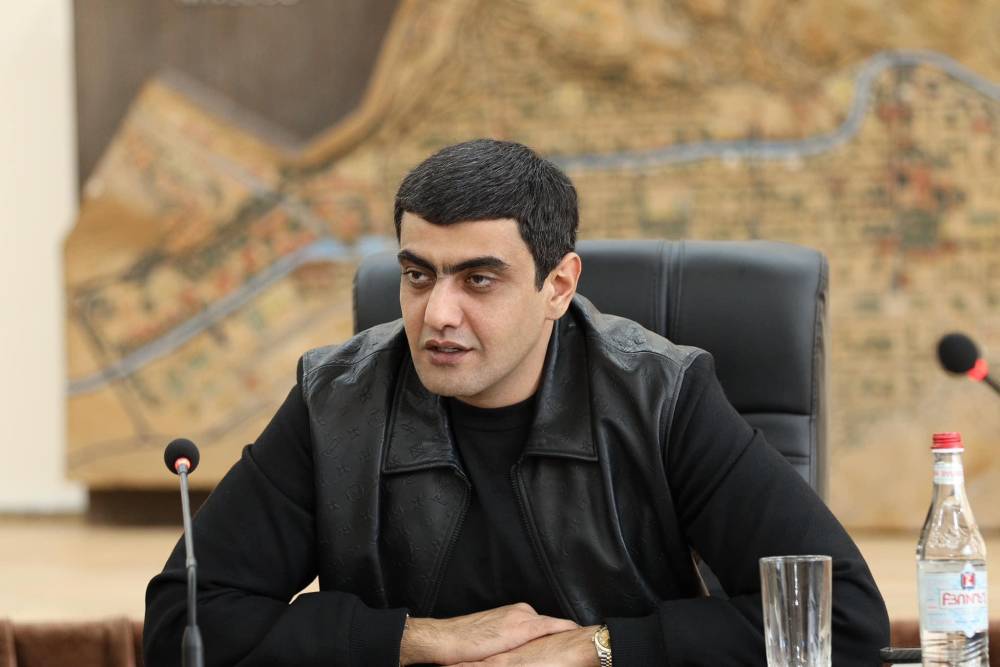 Գորիսում կայանալիք ընտրություներում ՔՊ-ի թեկնածուն երբեմնի ընդդիմադիր քաղաքապետ Առուշ Առուշանյանն է