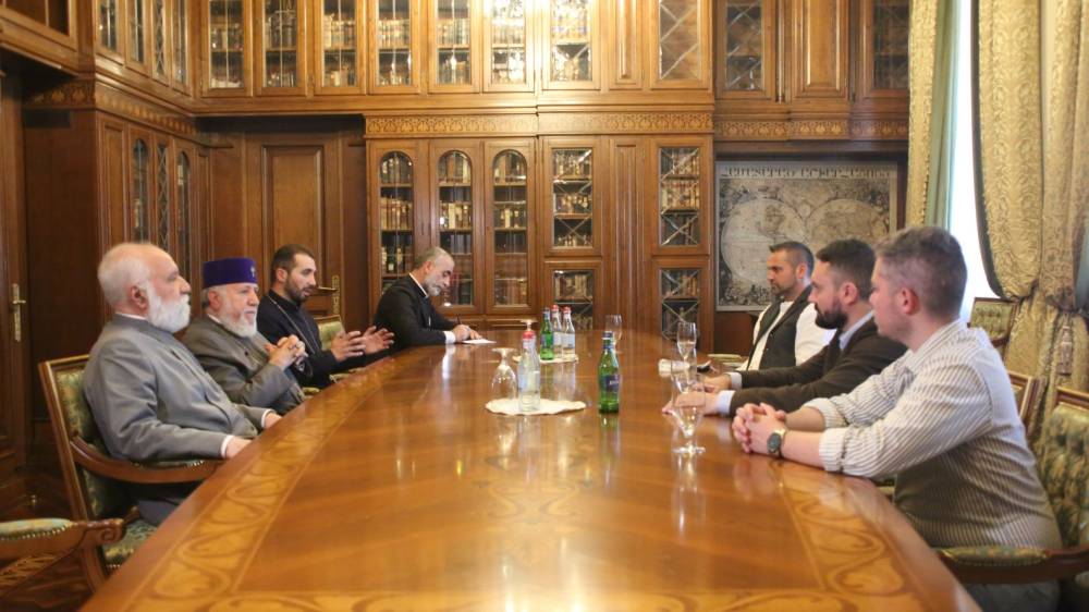 Ամենայն Հայոց Կաթողիկոսն ընդունեց «Նազովրեցի» հիմնադրամի պատվիրակությանը