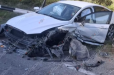 Խոշոր ավտովթարի ժամանակ բախվել են «BMW»-ն և «Ford Fusion»-ը, վերջինը կոտրել է երկաթե արգելապատնեշը․ կան վիրավորներ