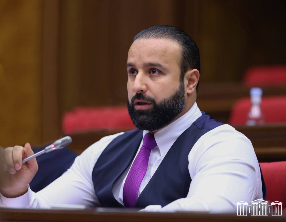 Զազրախոսները դատապարտում են․ «Հրապարակ»