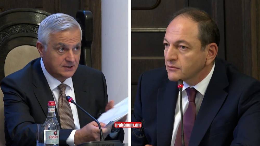 Փոխնախարարը հայտնվեց վատ իրավիճակում․ ինչ խոսեց նրա հետ Մհեր Գրիգորյանը