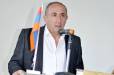 ՔՊ-ն Ստեփանավանում ավագանու ցուցակը վստահել է 37 անշարժ գույք և 12 տրանսպորտային միջոց հայտարարագրած Արայիկ Ներսիսյանին․ «Ժողովուրդ»