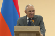 Ծանոթս աշխատանքի համար մոտեցավ ինձ, ասաց 2 դիպլոմ ունեմ, բայց տաքսի եմ քշում, համակարգչի չեմ տիրապետում. Նիկոլ Փաշինյան